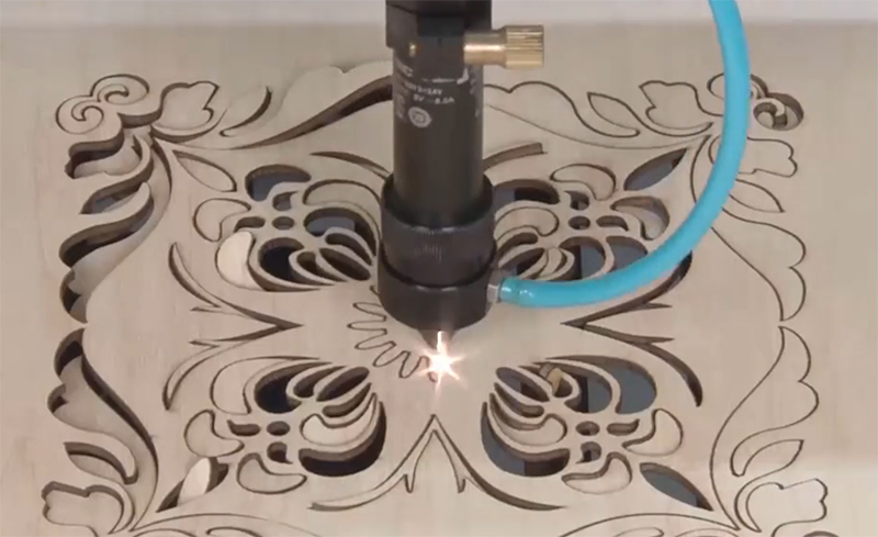 Fabricante de tubos láser CO₂